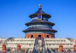关于北京男篮战胜广州队，表现抢眼场场取胜的信息